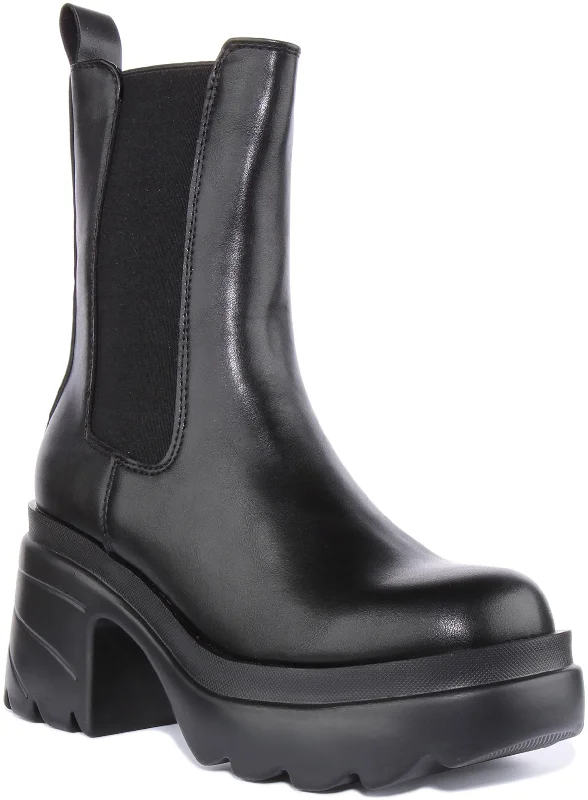 women's ankle boots with pull tabsWomens Chunky Sole Chelsea Boot In Black