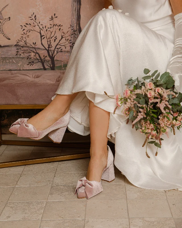 Women's evening gala stiletto heel pumps in a long - lasting color Valentina d'orsay 80 Women's evening gala stiletto heel pumps in a long - lasting color Valentina d'orsay 80