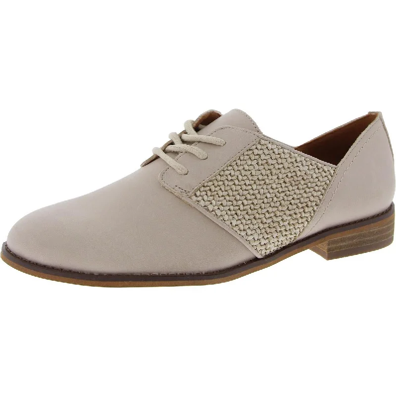 Women's Patent Leather Ballet Flats with Bow Detail in Black for a Classic Look Lucky Brand Womens Elyza Lace-Up Leather Oxfords Women's Patent Leather Ballet Flats with Bow Detail in Black for a Classic Look Lucky Brand Womens Elyza Lace-Up Leather Oxfords