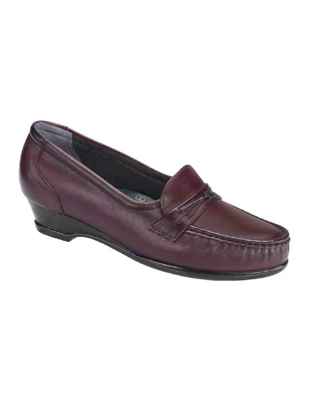 Women's Cashmere - Lined Loafers in Burgundy for Warmth in Winter Women's Easier Slip On Loafer - Medium In Antique Wine Women's Cashmere - Lined Loafers in Burgundy for Warmth in Winter Women's Easier Slip On Loafer - Medium In Antique Wine