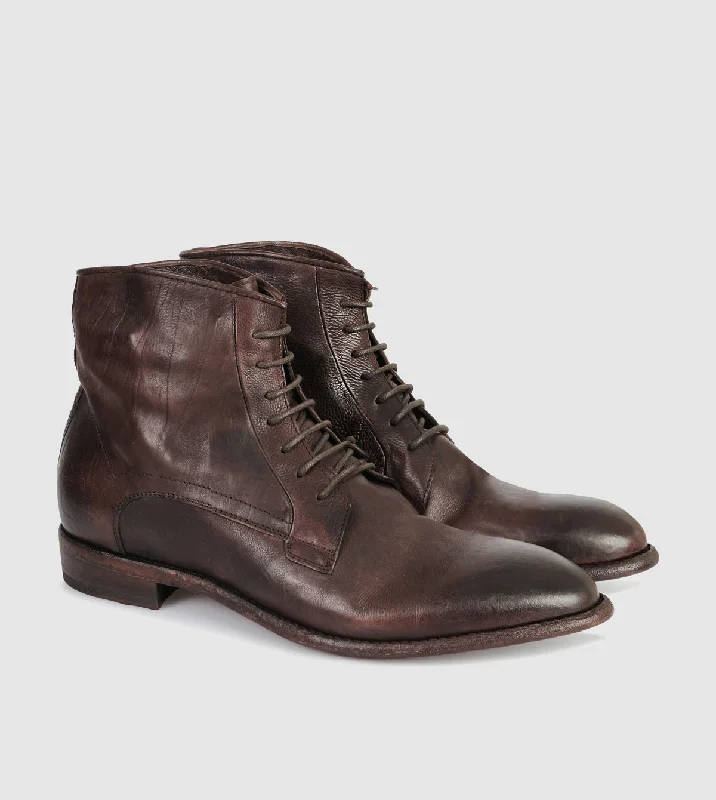 Women's mule - style fashion & dress shoes with a pointed toe and a low - heel for everyday elegance Gilford Dress Boots by Brando Women's mule - style fashion & dress shoes with a pointed toe and a low - heel for everyday elegance Gilford Dress Boots by Brando