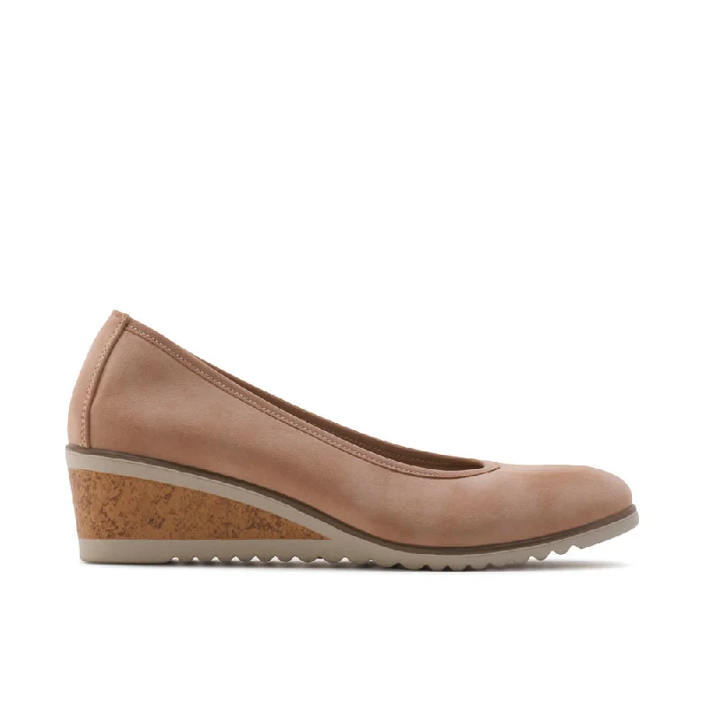 Women's satin - covered fashion & dress shoes with a bow - detail for a romantic look Sonia Women's satin - covered fashion & dress shoes with a bow - detail for a romantic look Sonia