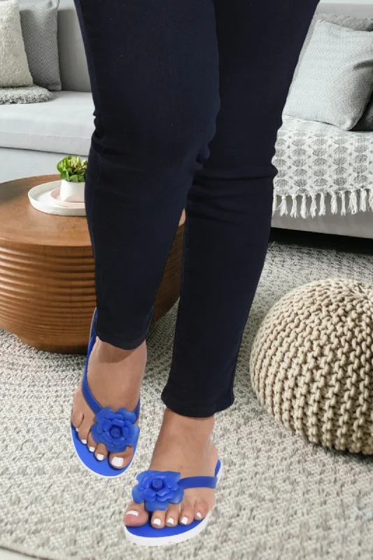 Adjustable Strap Women's Sandals with a Padded Heel in Pink for a Custom FitBlue Flip-Flop With a Flower