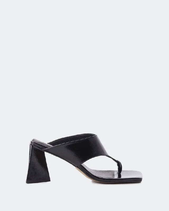 Elastic - Strap Women's Sandals with a Padded Toe in Teal for Easy On - and - OffBulevar Black Leather