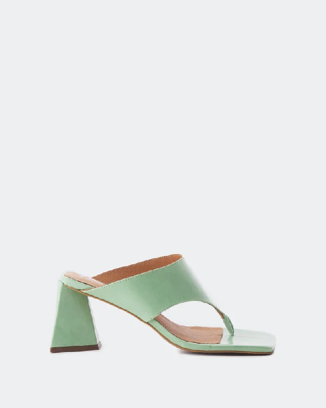 Women's Ankle - Strap Sandals with a Block Heel in Red for a Sophisticated StyleBulevar Green Leather