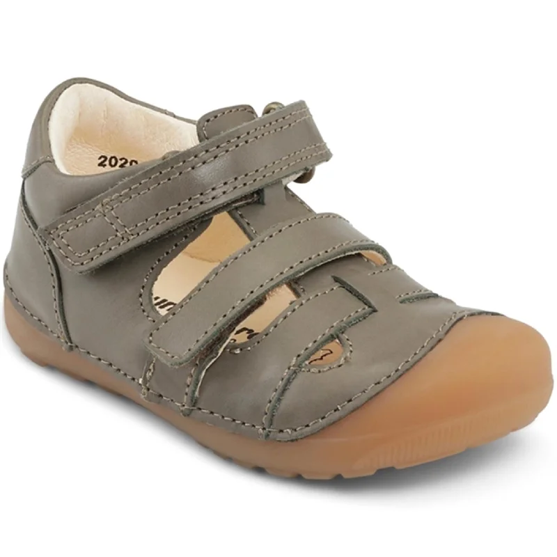 Sustainable Women's Recycled Material Sandals in Beige for Eco - Conscious ShoppersBundgaard Petit Sandal Army