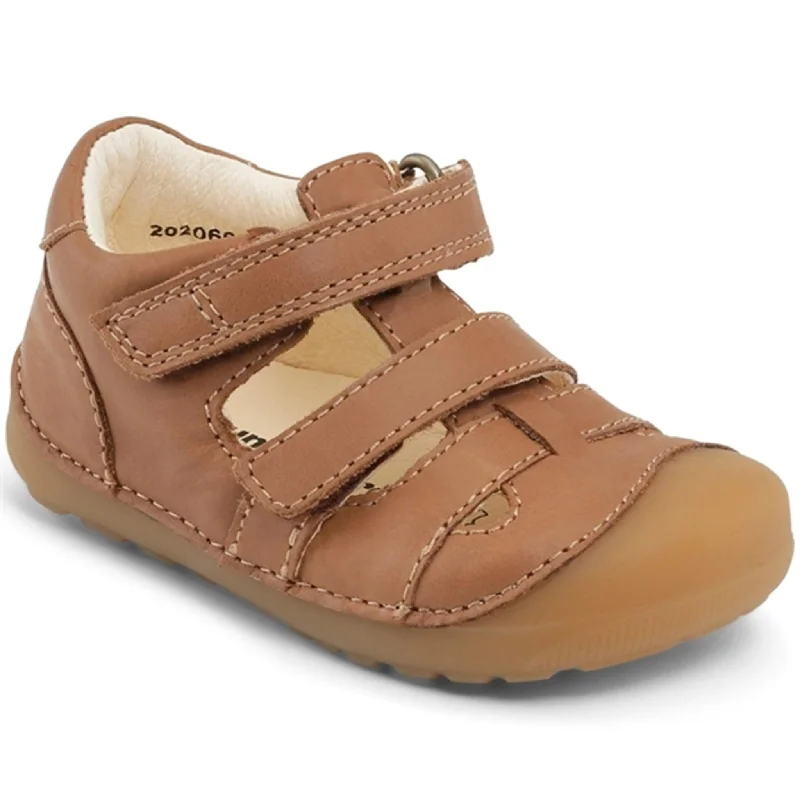 Women's Rhinestone - Embellished Open - Toe Sandals in Silver for a Glamorous Party LookBundgaard Petit Sandal Caramel