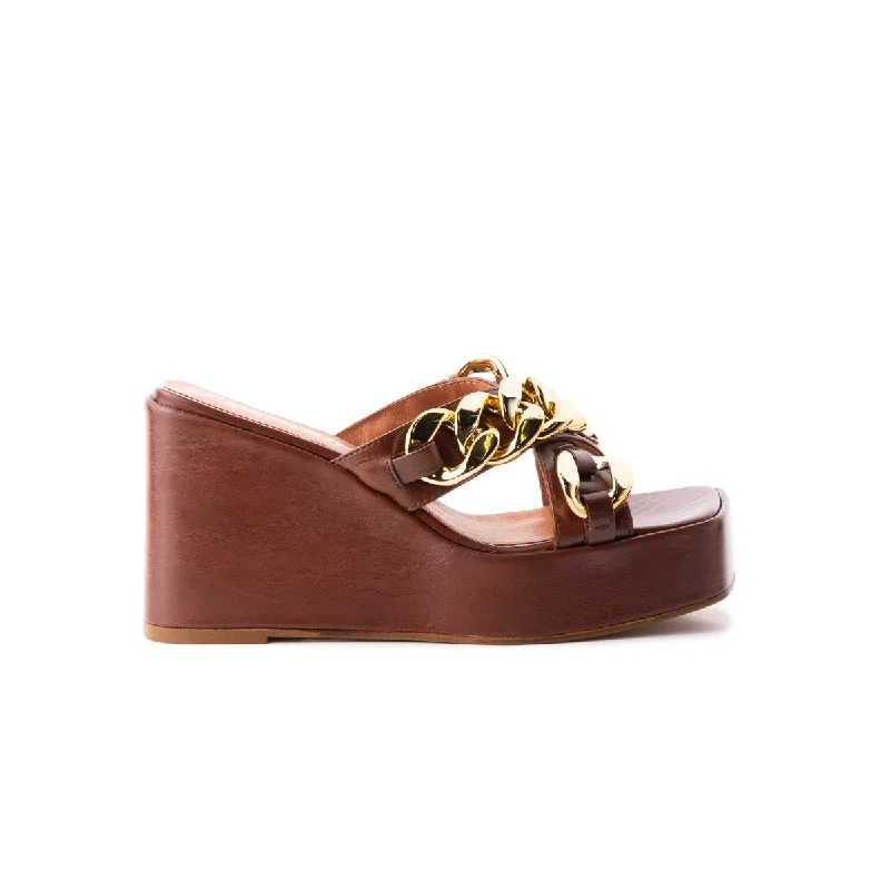 Women's Sandals with a Wedge Heel and a Tassel Detail in Orange for a Trendy LookCancun Chestnut Leather