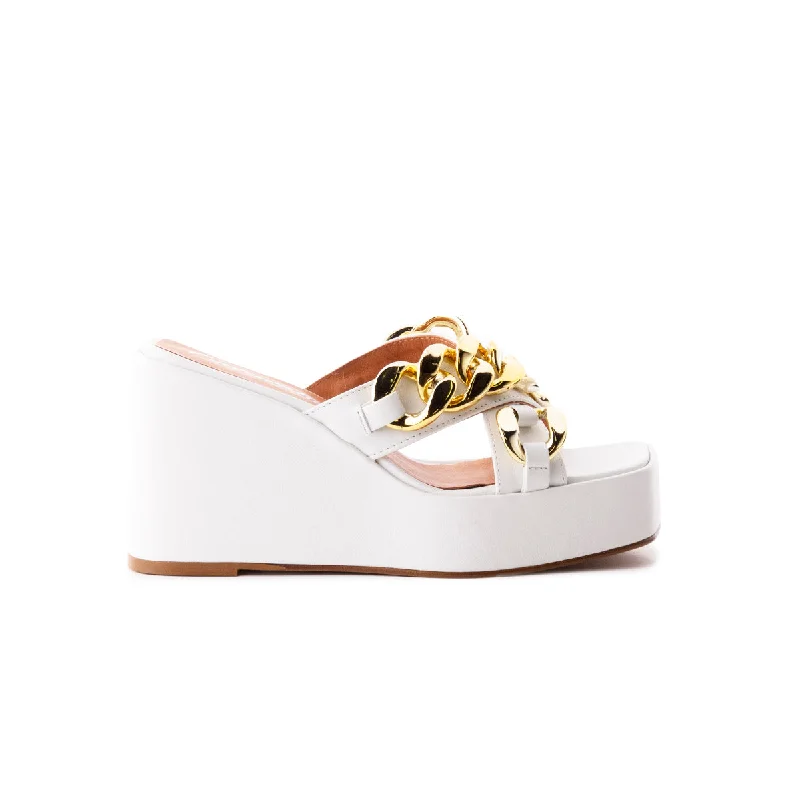 Women's Strappy Gladiator Sandals with Buckle Closures in Tan for a Boho LookCancun White Leather