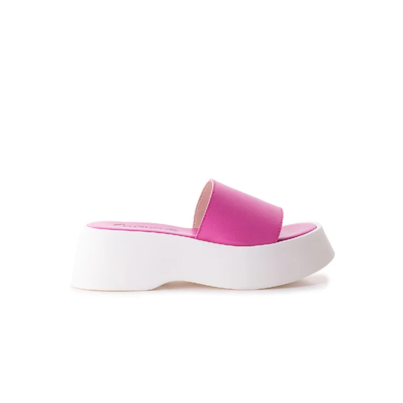 Women's Flat Slide Sandals with a Memory Foam Insole in White for All - Day ComfortChino Fuchsia Leather