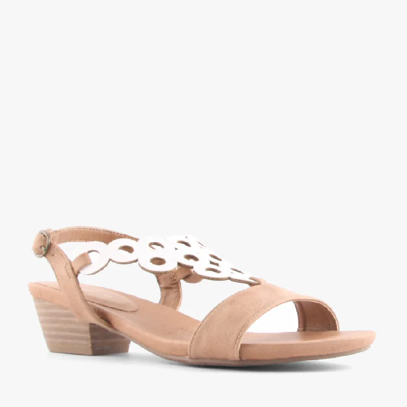 Women's Sandals with a Wedge Heel and a Tassel Detail in Orange for a Trendy LookCIRCULAR CAMEL/WHITE