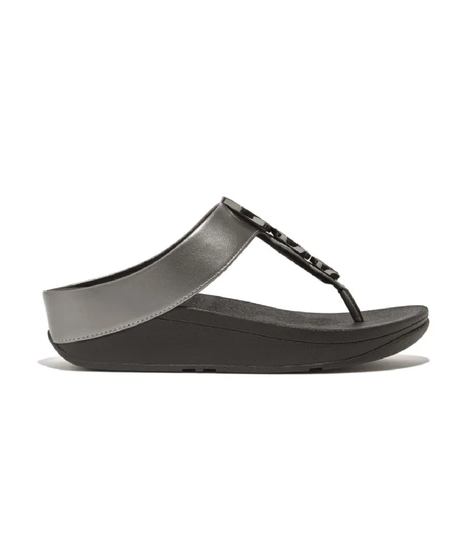 Women's Sandals with a Floral - Printed Upper in Pink for a Feminine Spring LookFitflop Halo Bead Circle Metallic Toe Post Black