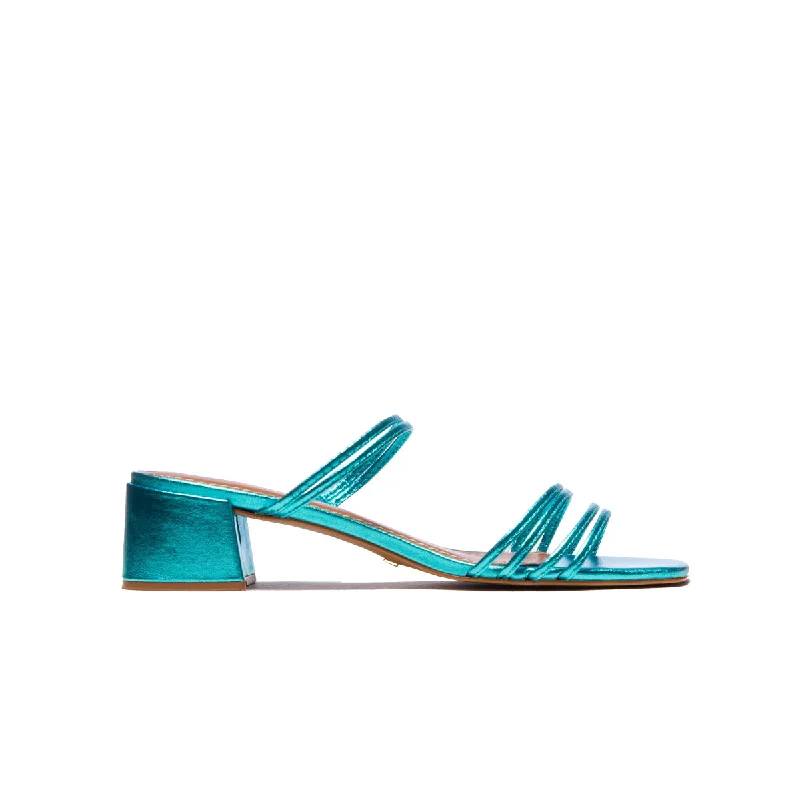 Anti - Slip Women's Sandals with a Grooved Sole in Green for Outdoor AdventuresGale Turquoise Metallic