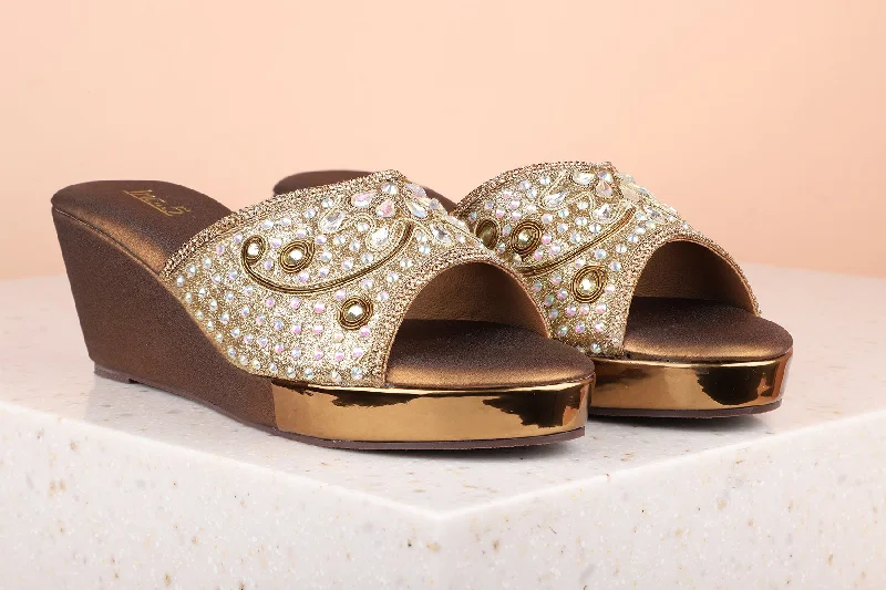 Adjustable Strap Women's Sandals with a Padded Heel in Pink for a Custom FitInc.5 Ethnic Fashion Sandal For Womens