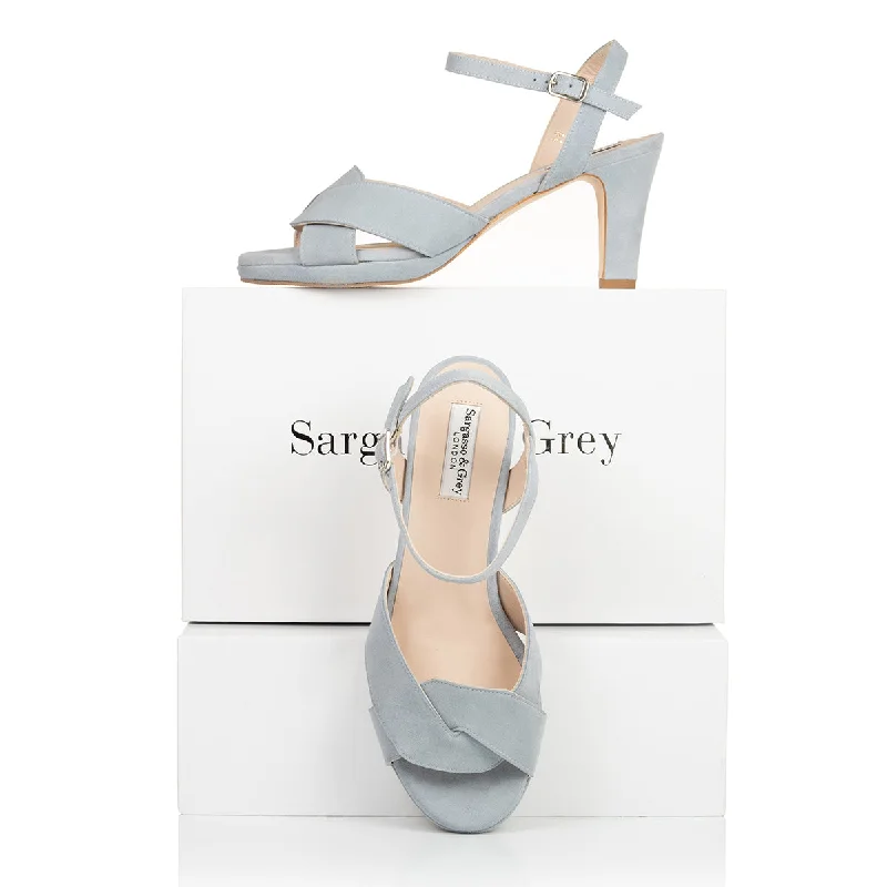Waterproof Women's Rubber Beach Sandals with Arch Support in Blue for Water ActivitiesIsabella - Extra-Wide Fit Sandal - Pale Blue Suede Waterproof Women's Rubber Beach Sandals with Arch Support in Blue for Water ActivitiesIsabella - Extra-Wide Fit Sandal - Pale Blue Suede