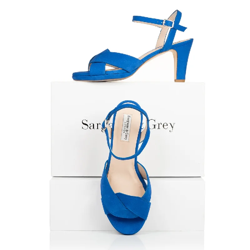 Women's Thong Sandals with a Beaded Design in Multicolor for a Beachy AestheticIsabella - Extra-Wide Fit Sandal - Royal Blue Suede
