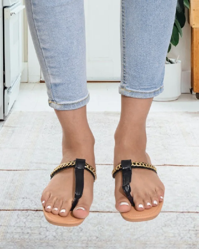 Women's Strappy Gladiator Sandals with Buckle Closures in Tan for a Boho LookBlack Thong With Chain  Sandals