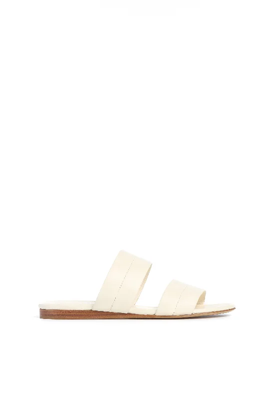 Women's Thong Sandals with a Beaded Design in Multicolor for a Beachy AestheticLora Flat Sandal in Cream Nappa Leather