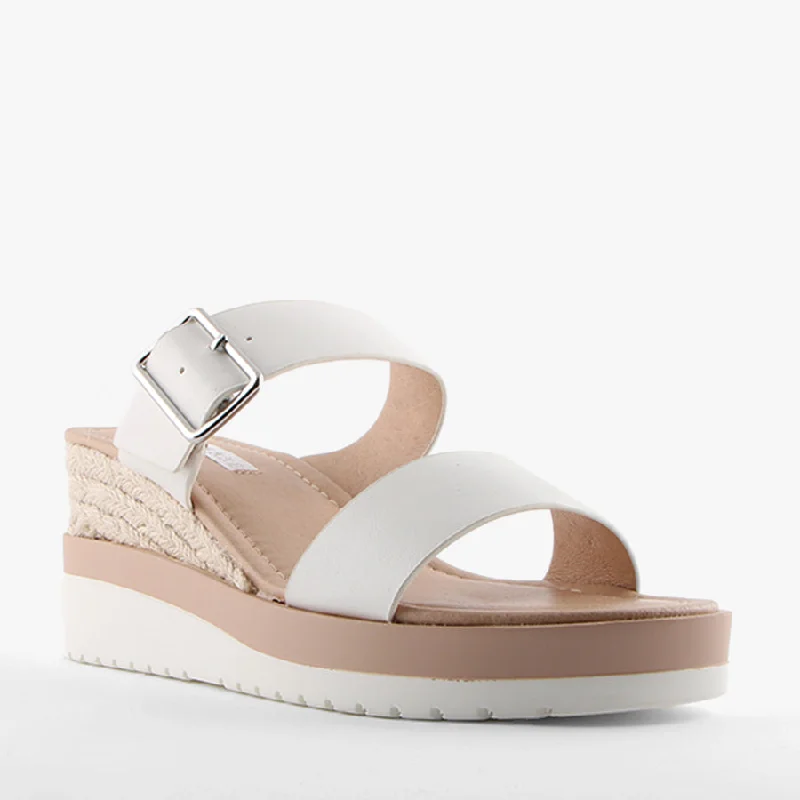 Waterproof Women's Rubber Beach Sandals with Arch Support in Blue for Water ActivitiesOLLY WHITE
