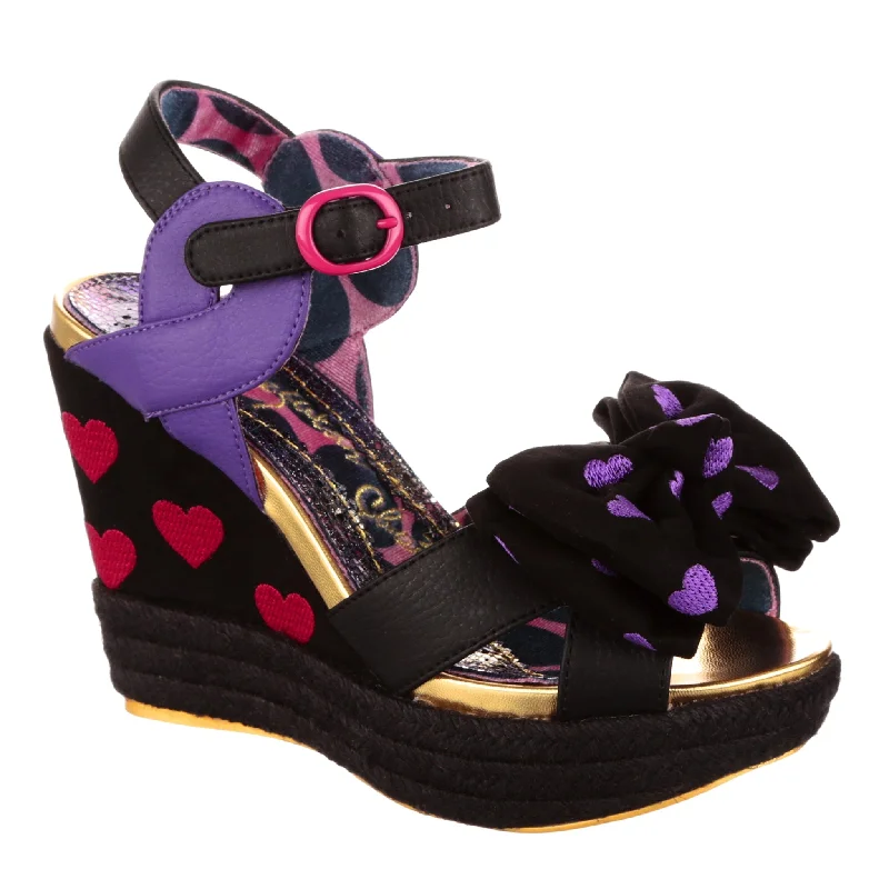 Women's Sandals with a Floral - Printed Upper in Pink for a Feminine Spring LookRinse N Repeat
