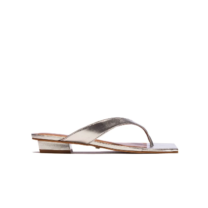 Waterproof Women's Rubber Beach Sandals with Arch Support in Blue for Water ActivitiesSoleil Silver Metallic
