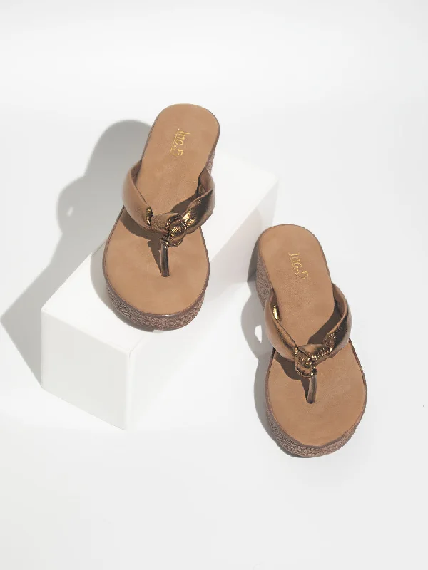 Women's Ankle - Strap Sandals with a Block Heel in Red for a Sophisticated StyleWomen Antique Solid Wedge Sandals