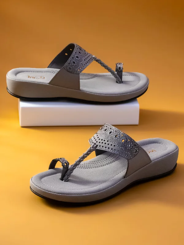 Adjustable Strap Women's Sandals with a Padded Heel in Pink for a Custom FitWomen Grey One Toe Comfort Sandals with Laser Cuts