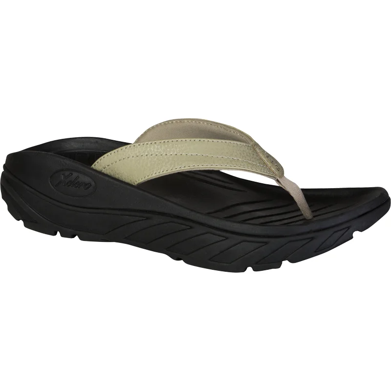 Women's Leather - Strapped Sandals with a Braided Detail in Brown for a Rustic AppealXelero Tru Sandal Women's - Champagne