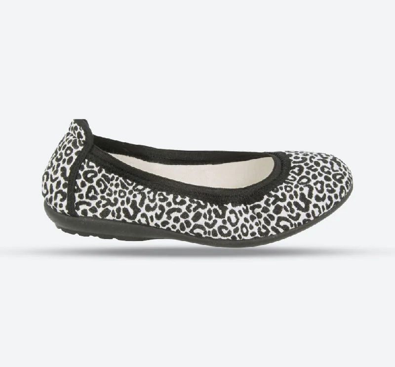 Women's canvas espadrilles with a jute - wrapped heelWomens Wide Fit DB Catherine Canvas
