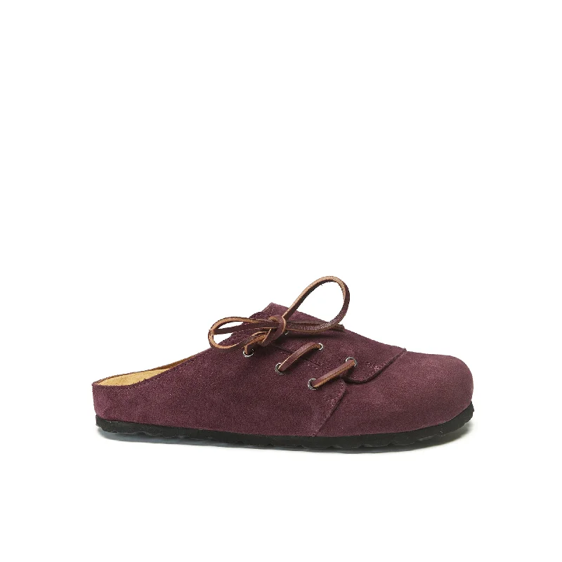 Women's Sandals with a Wedge Heel and a Tassel Detail in Orange for a Trendy Look Women's Sandals with a Wedge Heel and a Tassel Detail in Orange for a Trendy Look Adjustable Strap Women's Sandals with a Padded Heel in Pink for a Custom FitBordeaux sabot clogs ESTER made with nubuck leather