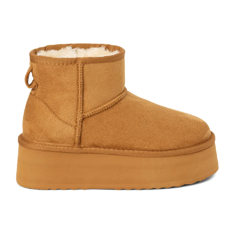 women's ankle boots with round toeKeystone Platform Pull On Booties